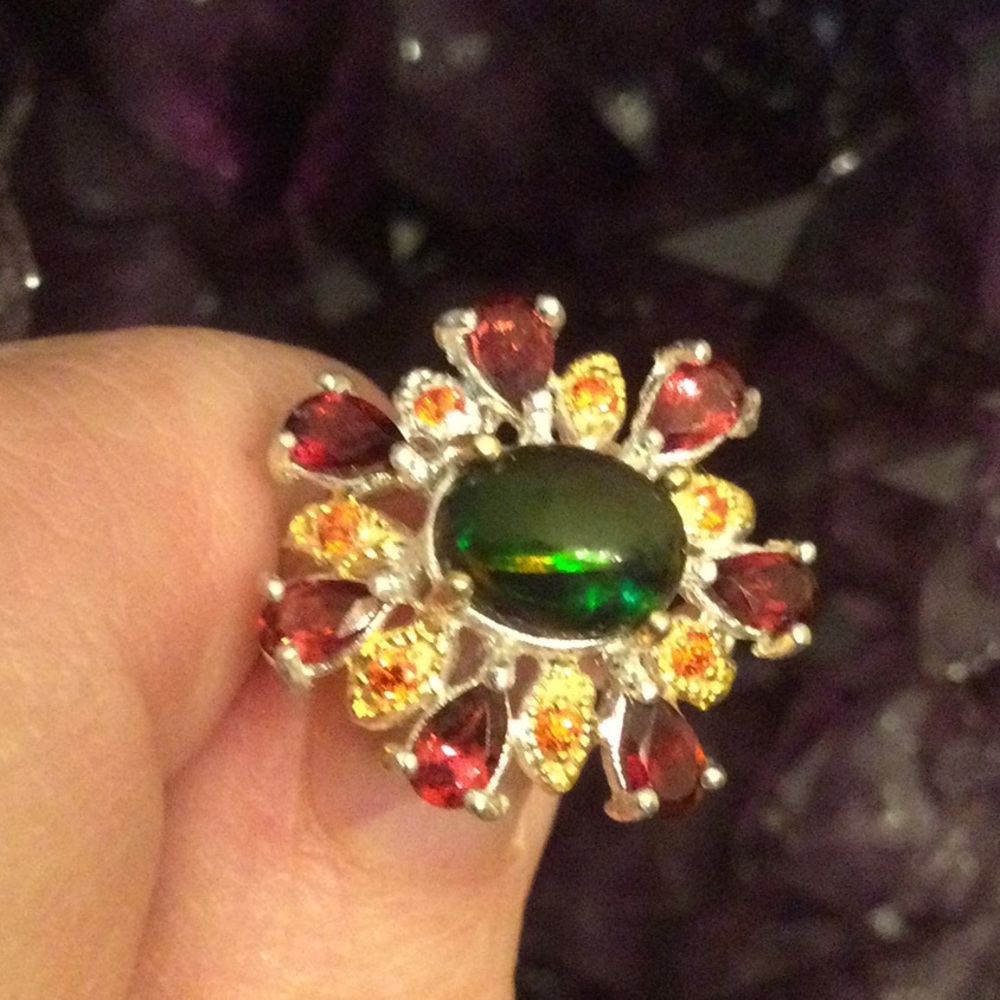 Genuine Black Opal with Garnets Ring - Picture 10 of 16